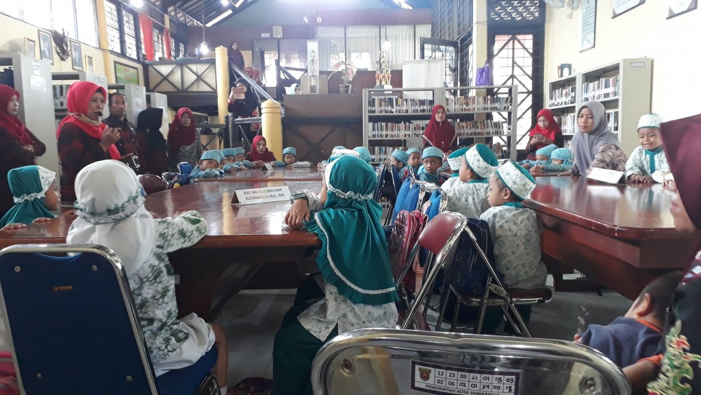 Kunjungan dari anak-anak RA. Muslimat NU Darul Falah 15
