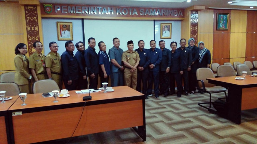 Study Banding Kabupaten  Kediri ke Pemerintah Kota Samarinda
